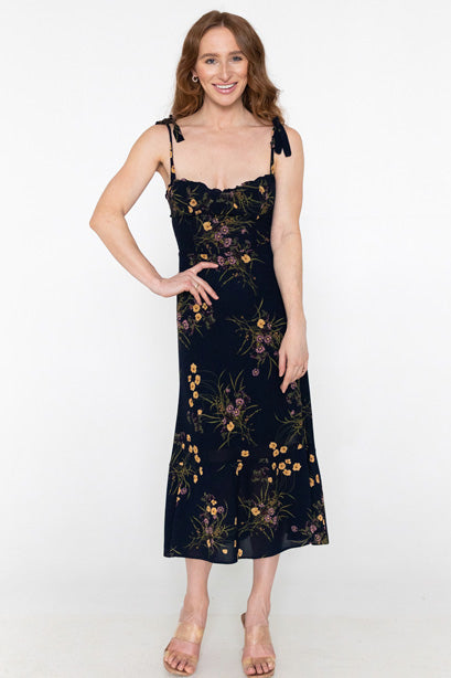 http://www.fitzroyrentals.com/cdn/shop/products/reformation_dress_rentals_canada.jpg?v=1639524669