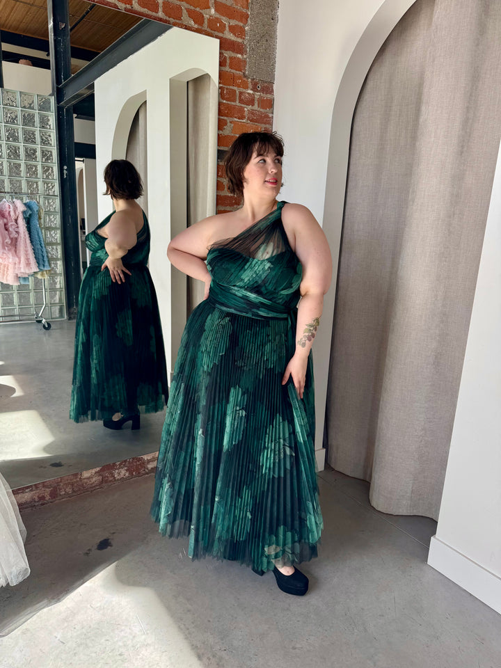 hutch stretch satin one shoulder maxi dress Philippa One-Shoulder by details:Illusion Rose Pink Plus Size Size:40-42 inch Formal Evening