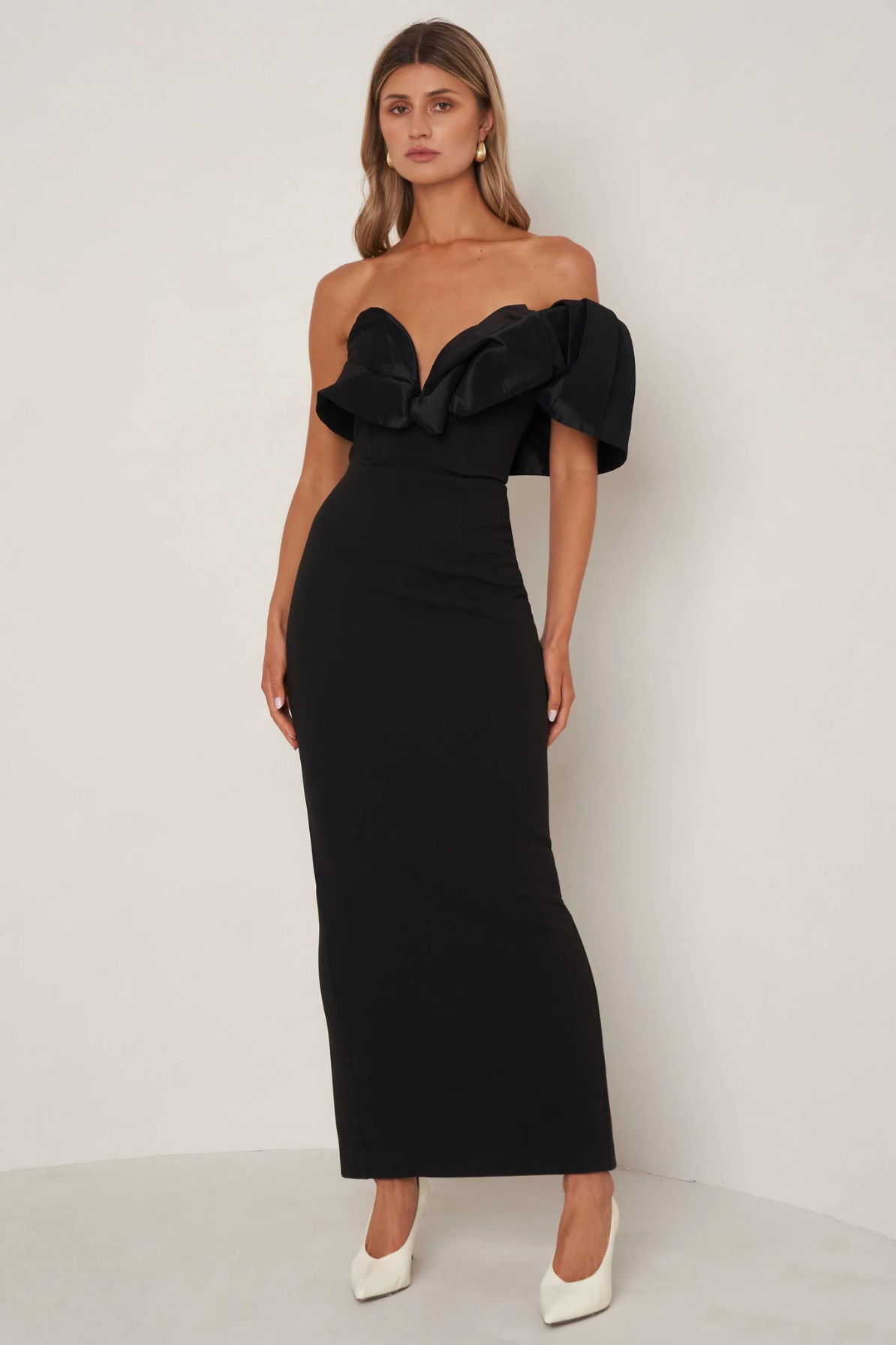 Naomi Dress in Black by Elle Zeitoune - RENTAL The Fitzroy Naomi Dress in Black by Elle Zeitoune - RENTAL The Fitzroy