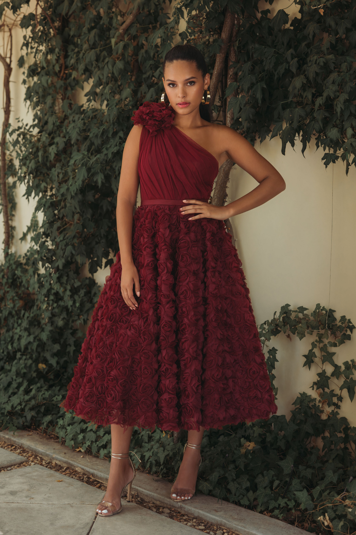 annette-one-shoulder-by-macduggal-editorial-image_2