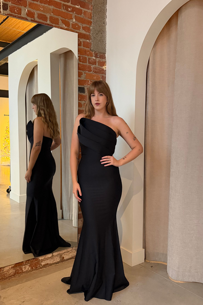 avani-dress-in-black-by-nicole-bakti-front