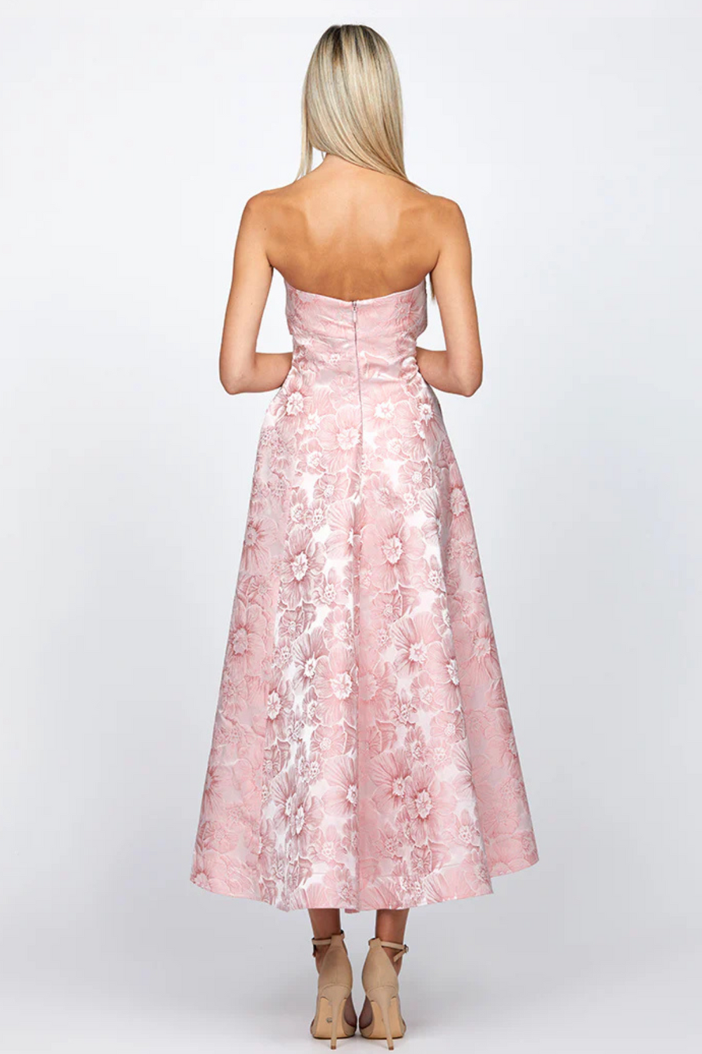 BRIDESMAIDS dress rentals in Canada The Fitzroy BRIDESMAIDS dress rentals in Canada The Fitzroy