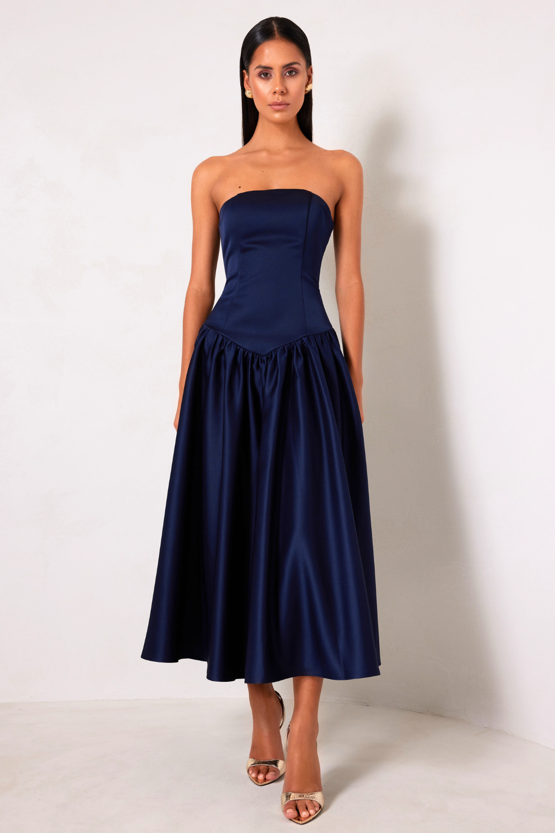 Madison Dress in Midnight Blue by Elle Zeitoune - RENTAL The Fitzroy Madison Dress in Midnight Blue by Elle Zeitoune - RENTAL The Fitzroy