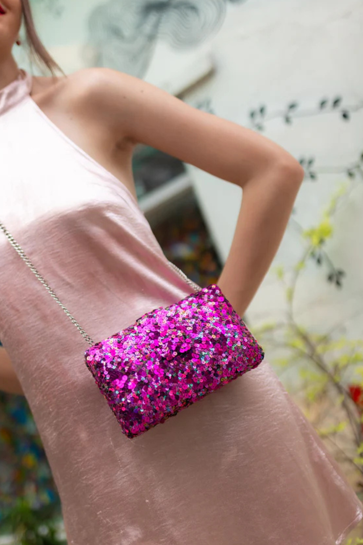 radiant-disco-clutch-by-simitri-model