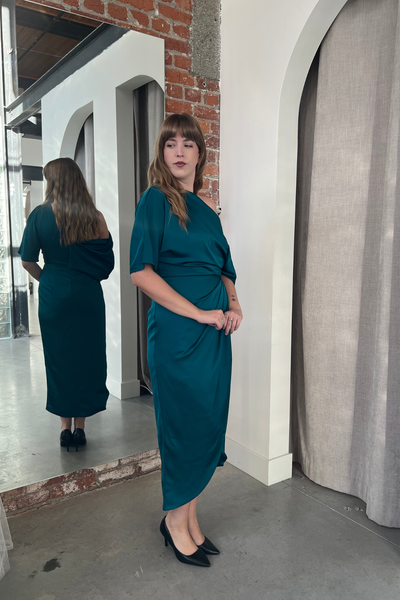 rayna-one-shoulder-draped-dress-in-teal-by-theia-couture-side