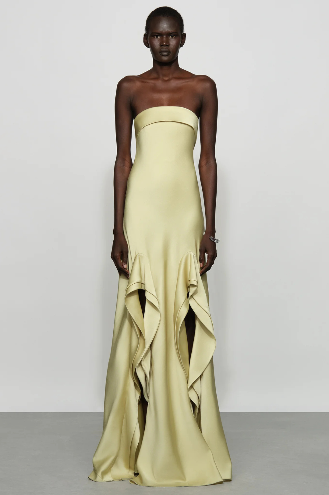 Rent the Runway in Canada? Discover The Fitzroy Rent the Runway in Canada? Discover The Fitzroy