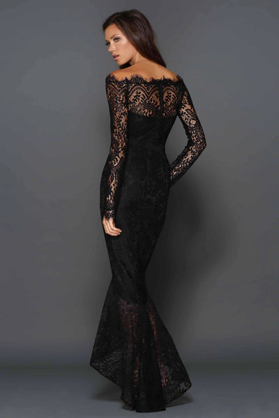 Elle Zeitoune dresses in Toronto at Studio Fitzroy