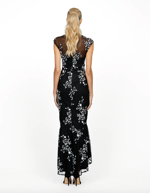 Dress Rental Vancouver · Canada-Wide Shipping from The Fitzroy