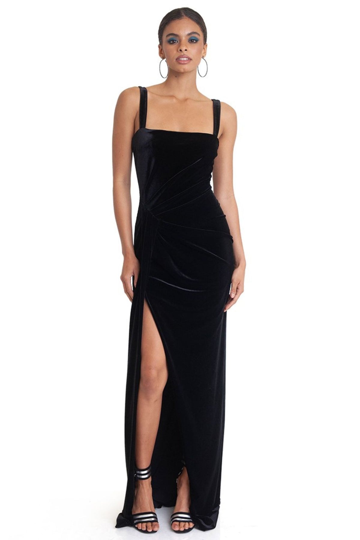 Domino Gown in Black by Black Halo - RENTAL – The Fitzroy