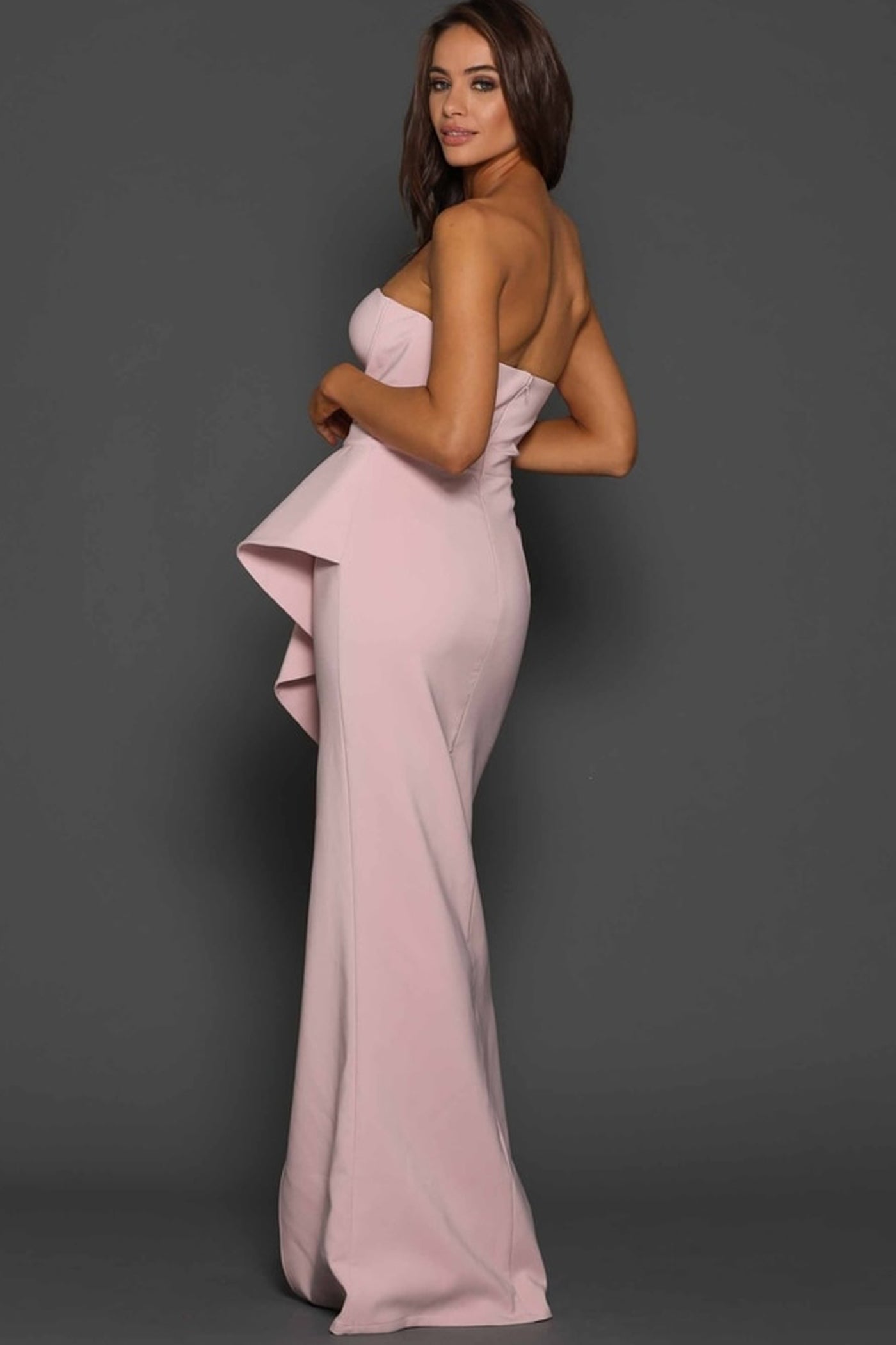 rent bridesmaids dresses in Canada from the Fitzroy
