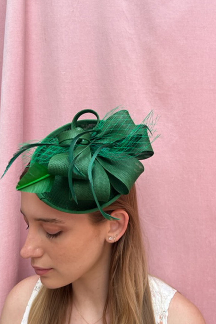 Meadowlands Green Fascinator - RENTAL