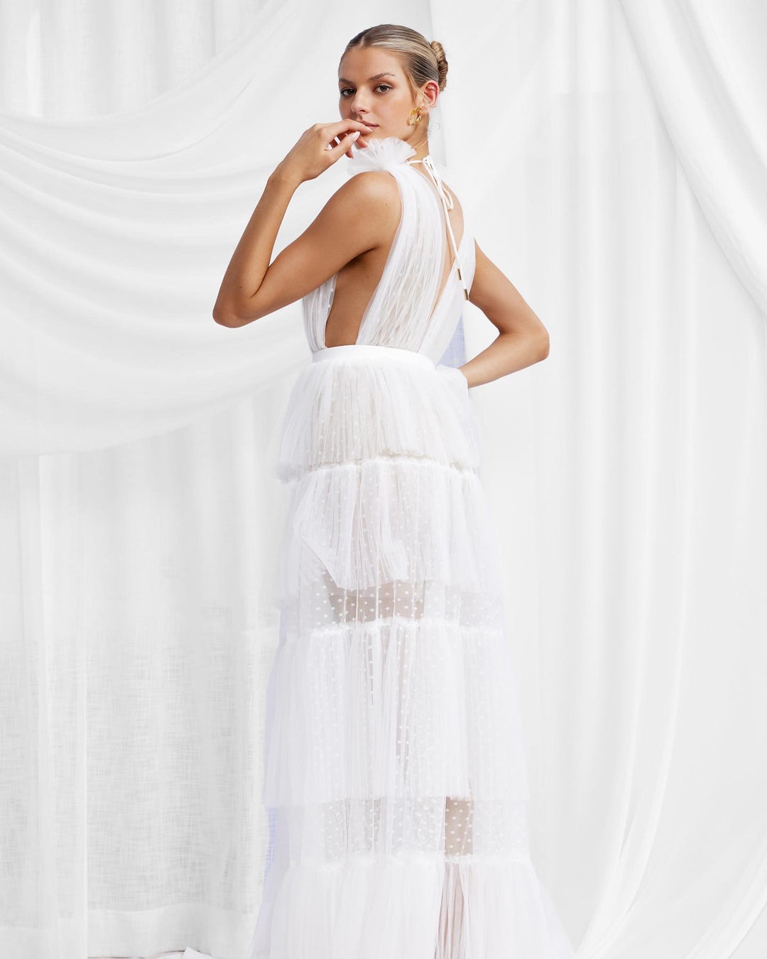 美品♡フォクシー Stretch Suiting Pleat Dress 白色 Zendaya Gown in White by Lexi - RENTAL – The Fitzroy