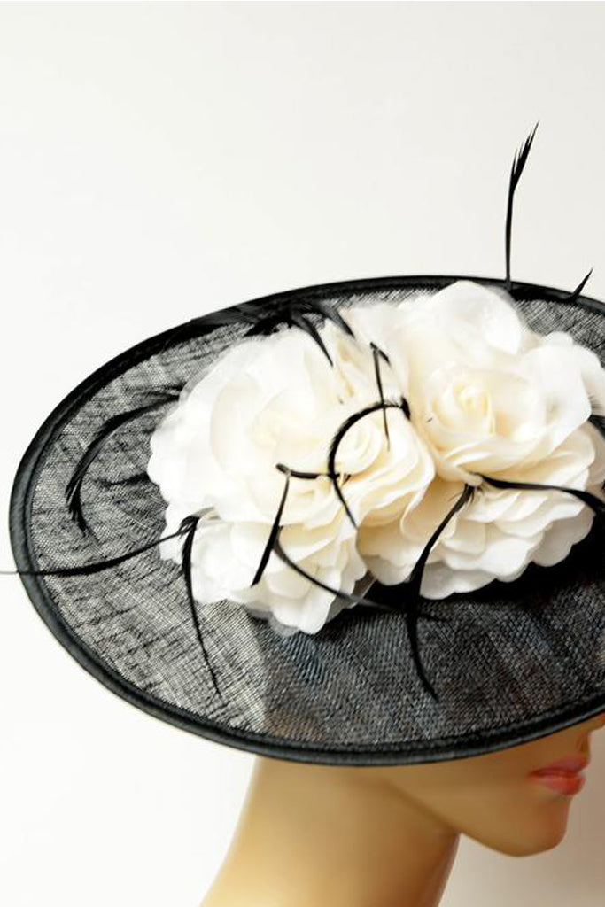 Nottingham Fascinator - RENTAL